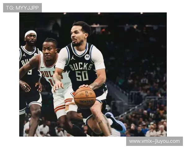 雄鹿轻取公牛，字母哥连续三场30+10+5